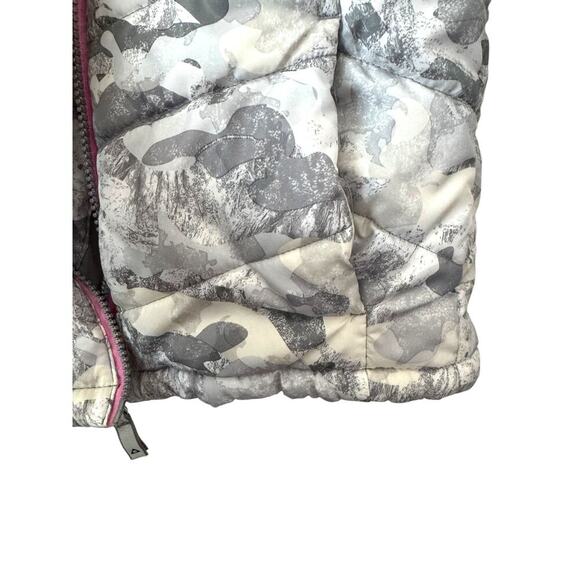 Gerry Girls Puffer Jacket - Size S 7/8 - Camo Print with Pink Accents - Picture 7 of 10